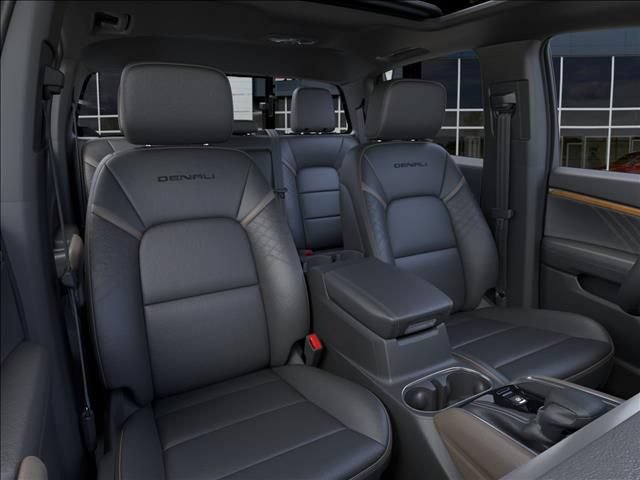 New 2026 GMC Canyon Denali AWD/4WD image 16
