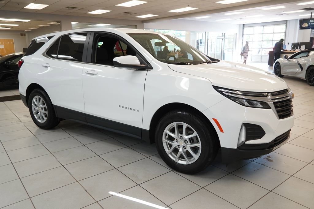 Used 2023 Chevrolet Equinox LT FWD image 14