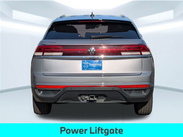 Used 2024 Volkswagen Atlas Cross Sport SE image 5