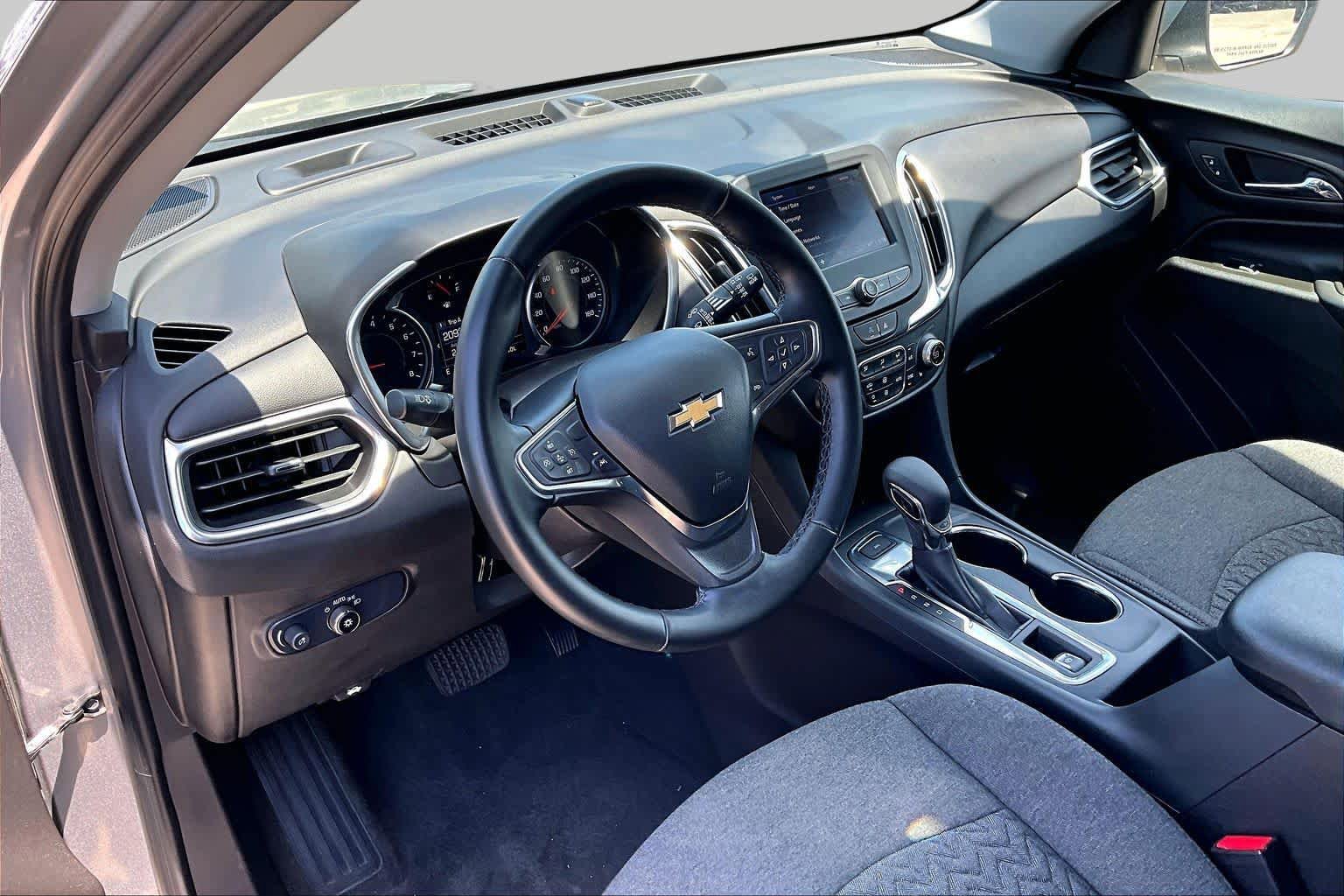 Used 2024 Chevrolet Equinox LT AWD/4WD image 18