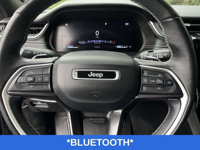 Used 2022 Jeep Grand Cherokee Altitude AWD/4WD image 12