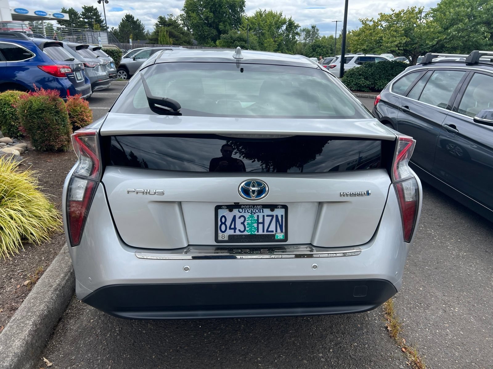Used 2016 Toyota Prius FWD image 13