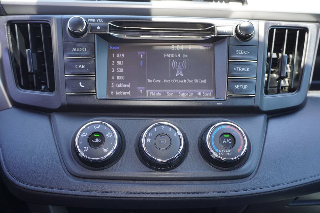 Used 2018 Toyota RAV4 LE w/ All Weather Liner Package FWD image 15