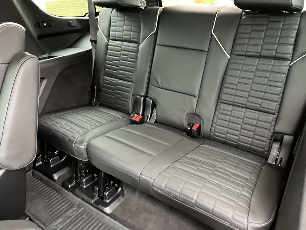 Certified 2024 Cadillac Escalade V image 21