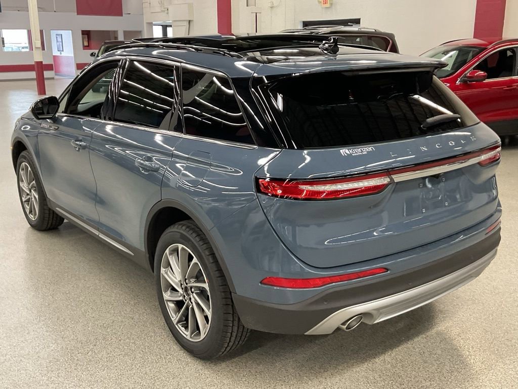 New 2026 Lincoln Corsair Premiere image 7