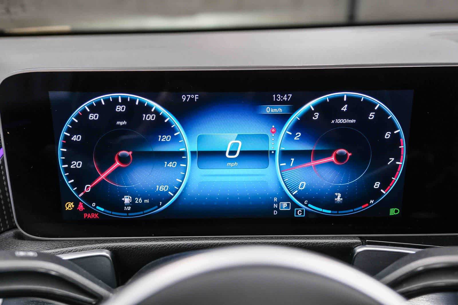 Used 2021 Mercedes-Benz GLB 250 image 29