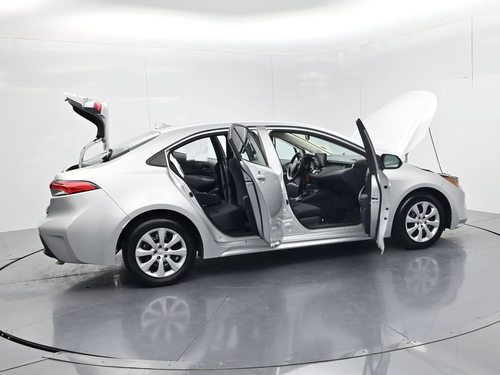 Used 2023 Toyota Corolla LE FWD image 52