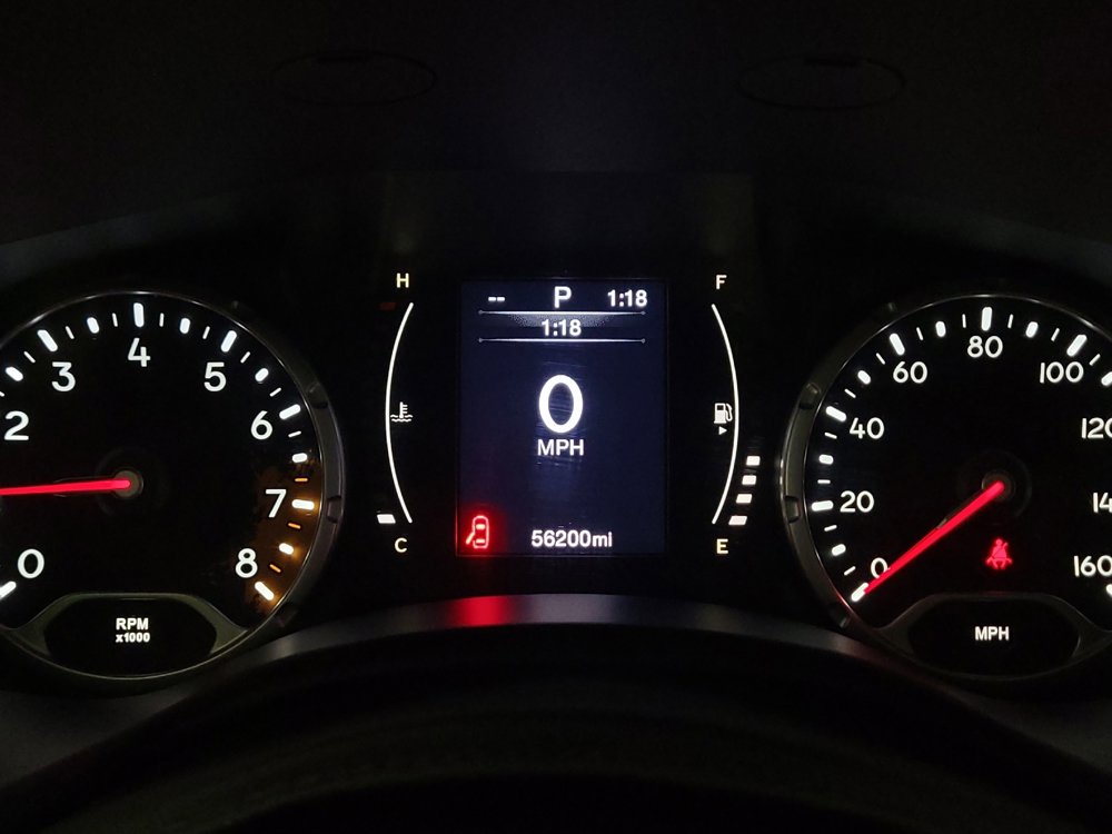 Used 2015 Jeep Renegade Latitude image 23