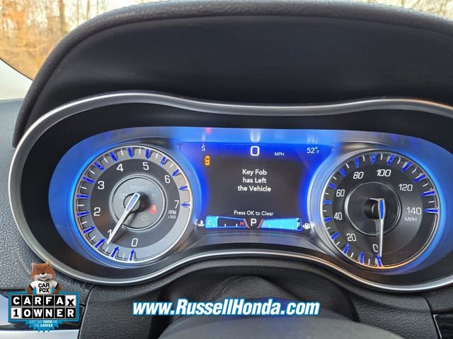 Used 2023 Chrysler 300 Touring L image 37