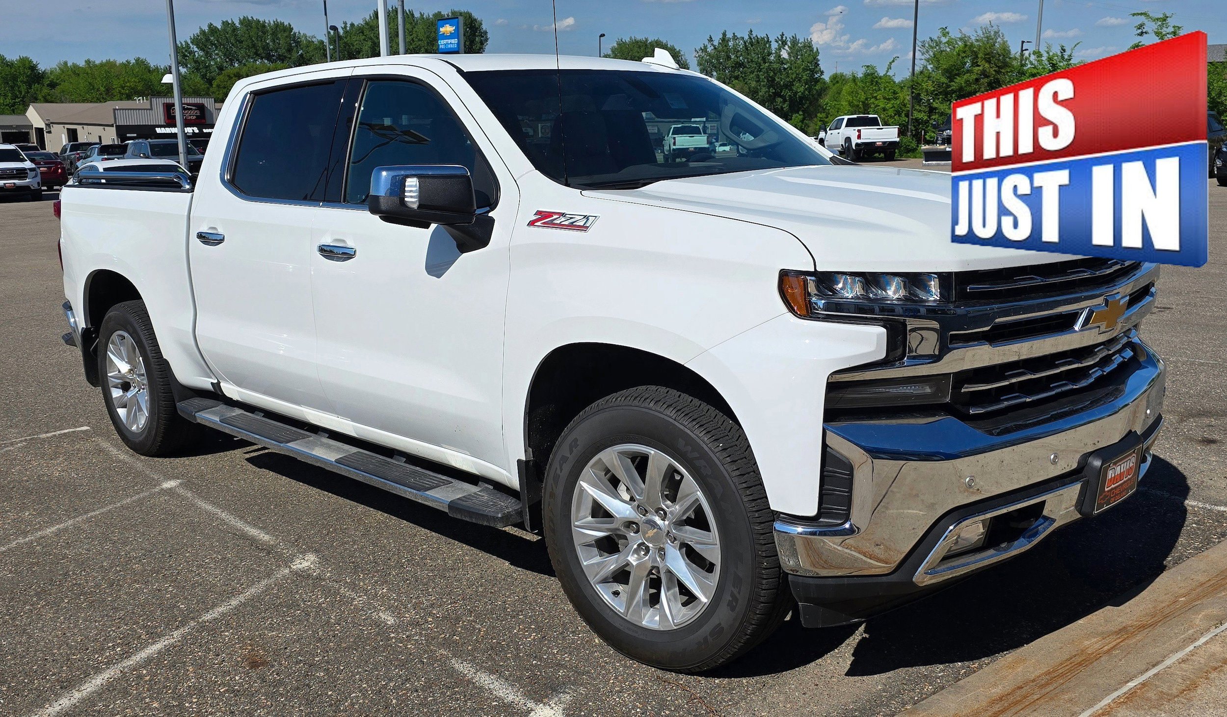 Used 2019 Chevrolet Silverado 1500 LTZ AWD/4WD image 2
