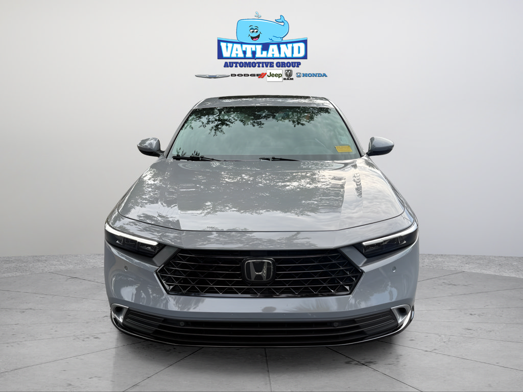 Used 2024 Honda Accord Touring image 8