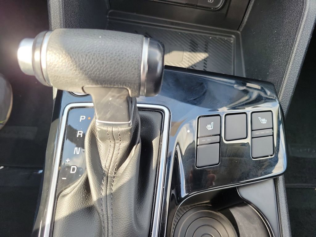 Used 2025 Kia Sportage EX FWD image 24