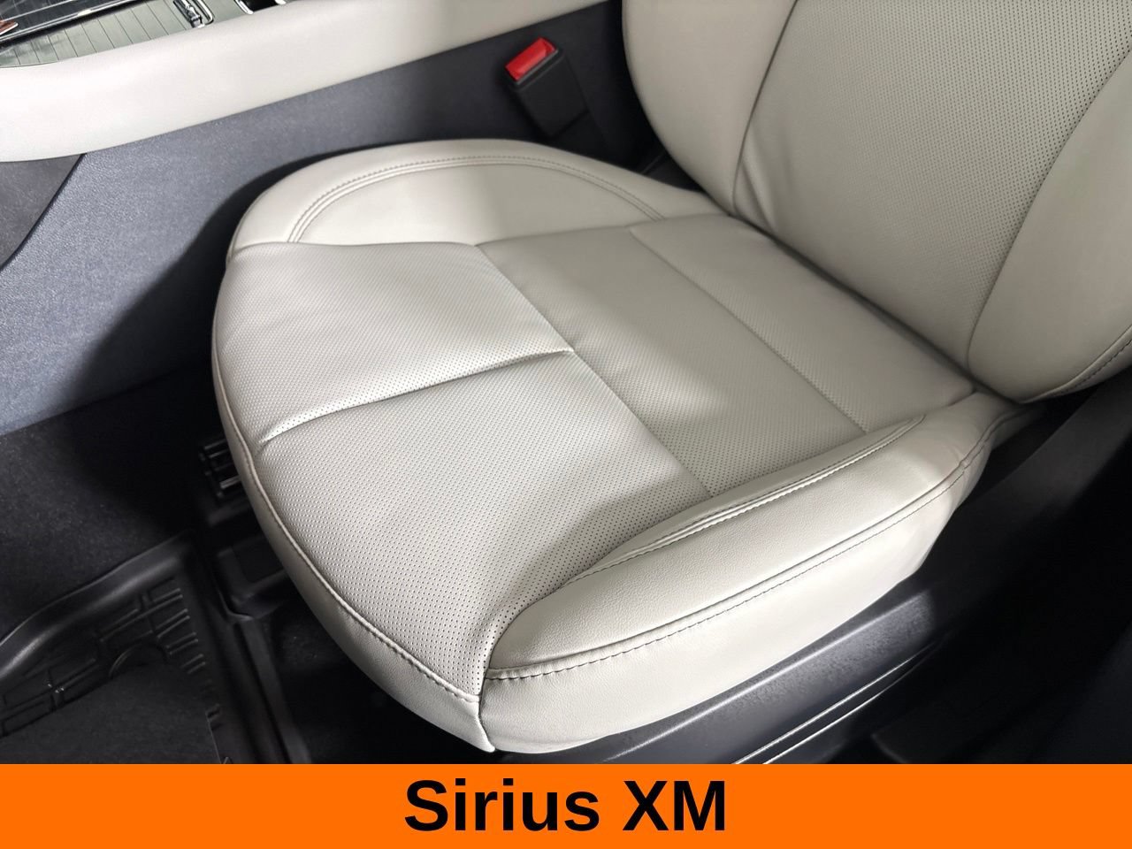 Used 2026 Lincoln Aviator 2WD image 17