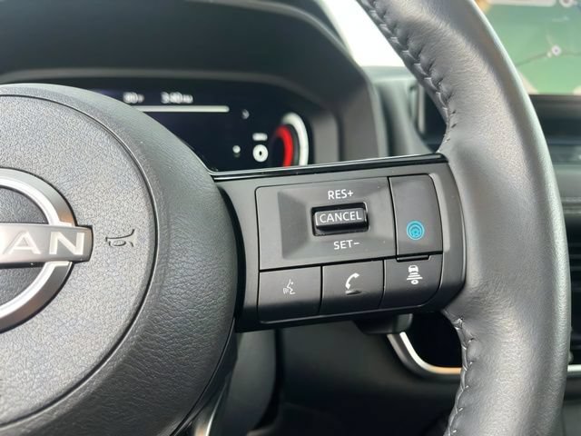 Certified 2024 Nissan Rogue Platinum AWD/4WD image 19