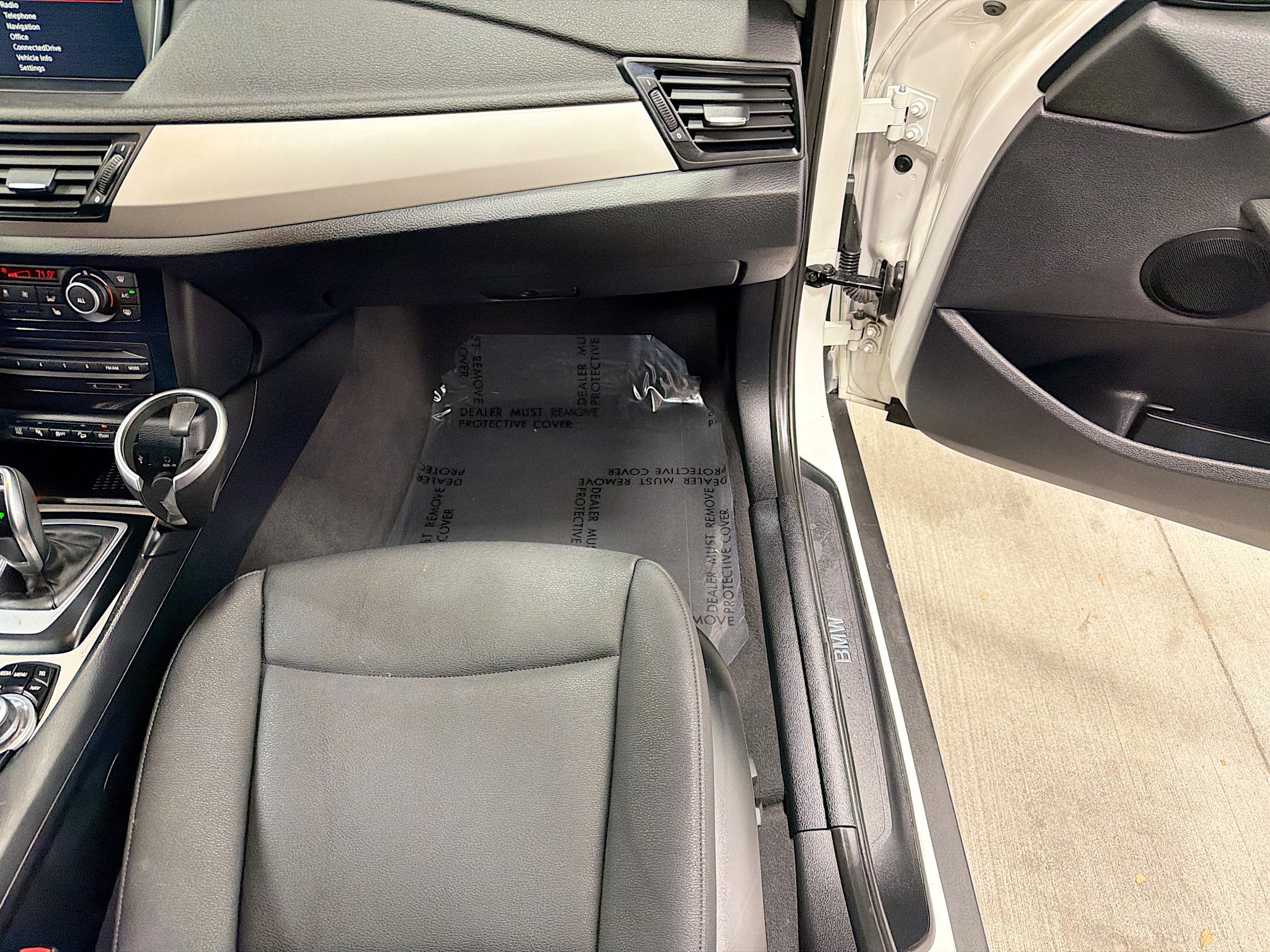 Used 2015 BMW X1 xDrive28i image 17