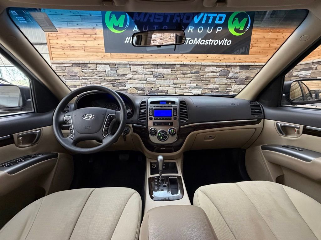 Used 2011 Hyundai Santa Fe GLS AWD/4WD image 16