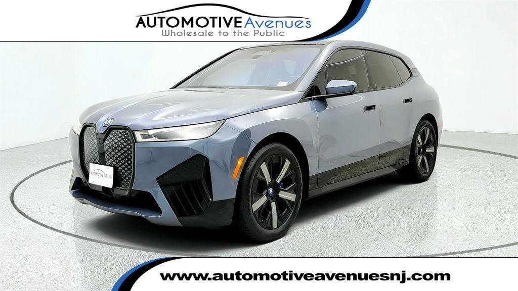 Used 2023 BMW iX M60 w/ Executive Package AWD/4WD image 1