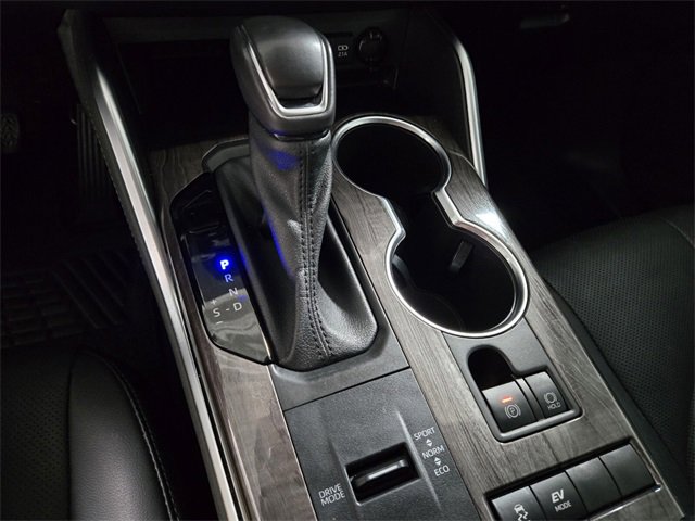 Used 2021 Toyota Highlander Platinum image 37