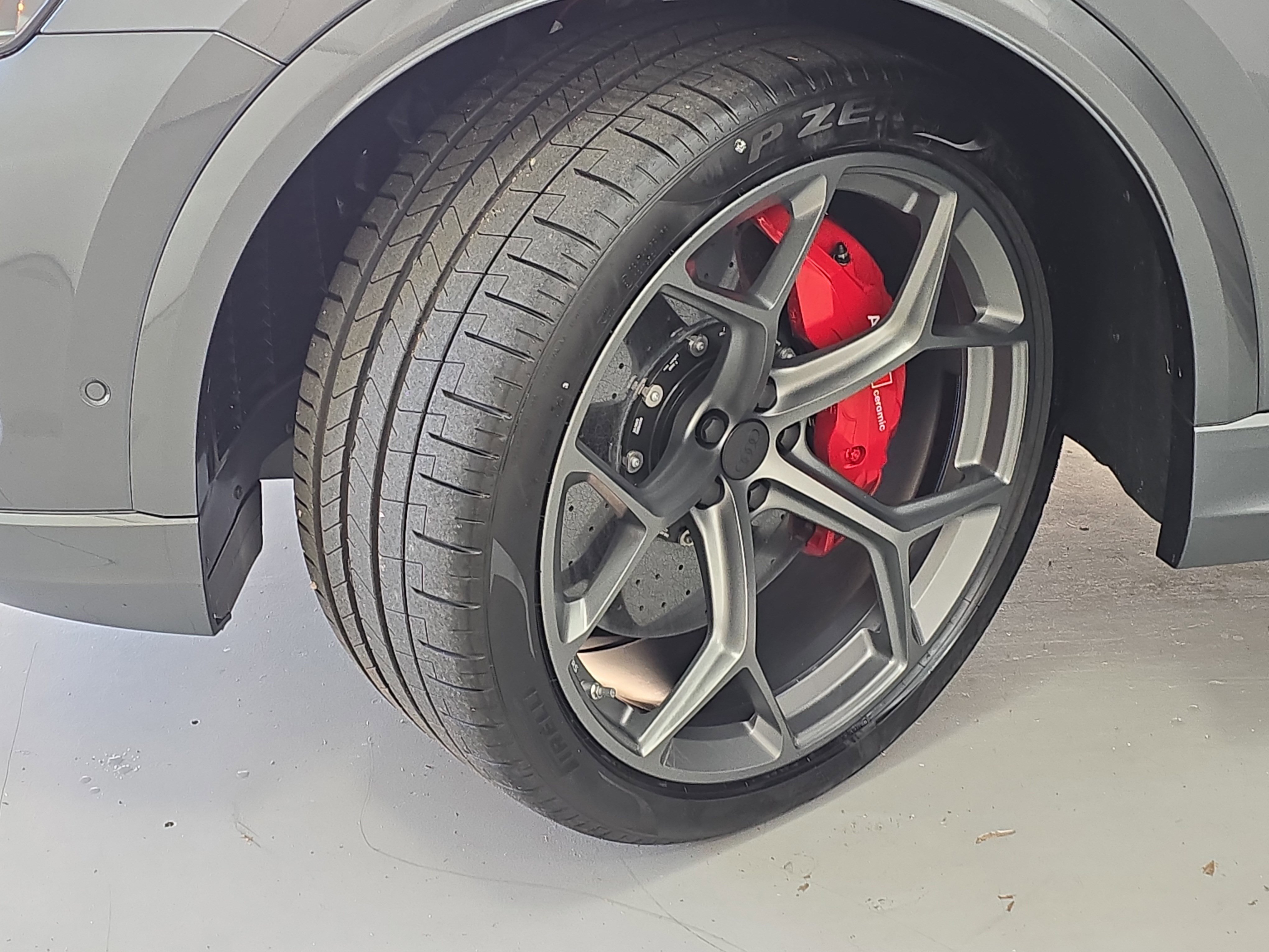 New 2026 Audi RS Q8 performance image 33