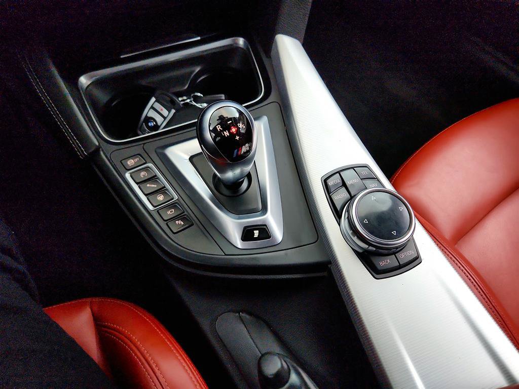 Used 2015 BMW M4 Coupe RWD image 18