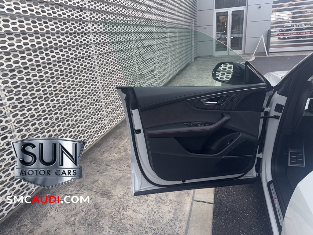 Used 2024 Audi RS Q8 w/ Black Optic Package image 35