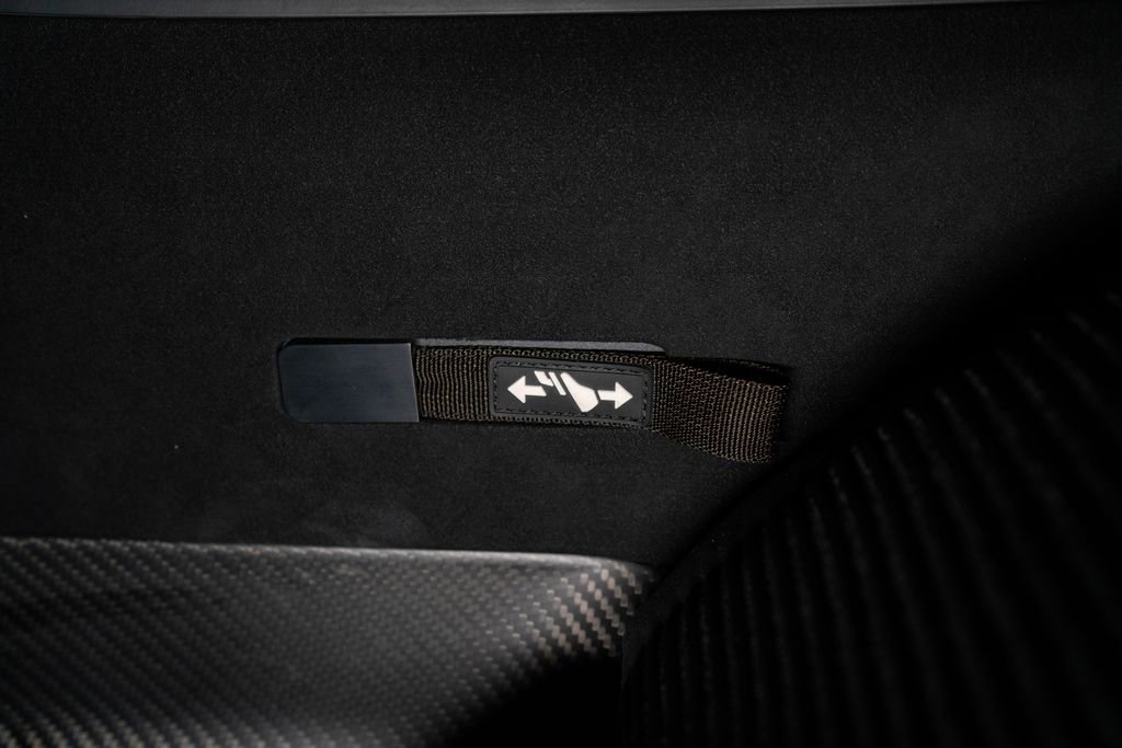 Used 2019 Ford GT RWD image 24