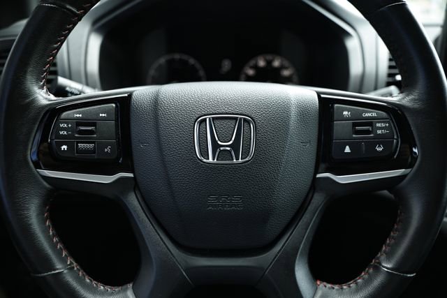 Used 2025 Honda Odyssey Sport-L image 35