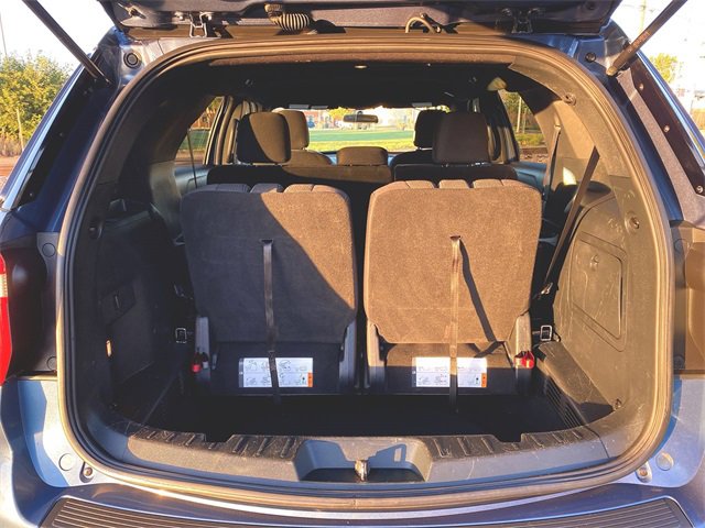 Used 2019 Ford Explorer XLT image 24