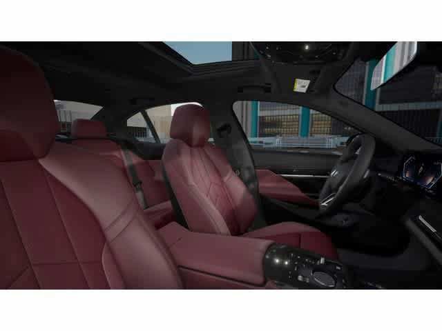 Used 2026 BMW 530i w/ M Sport Package RWD image 8