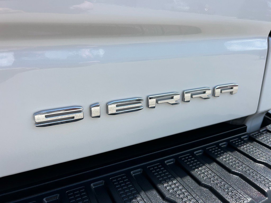 Used 2024 GMC Sierra 1500 Denali w/ Denali Reserve Package image 7