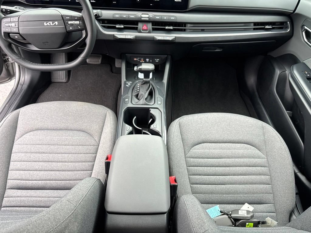 Certified 2025 Kia K4 EX FWD image 19