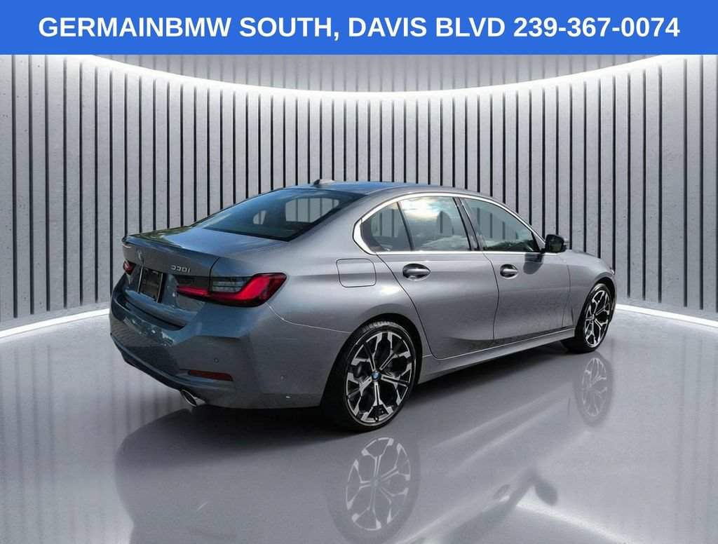 Used 2025 BMW 330i Sedan w/ Convenience Package RWD image 5