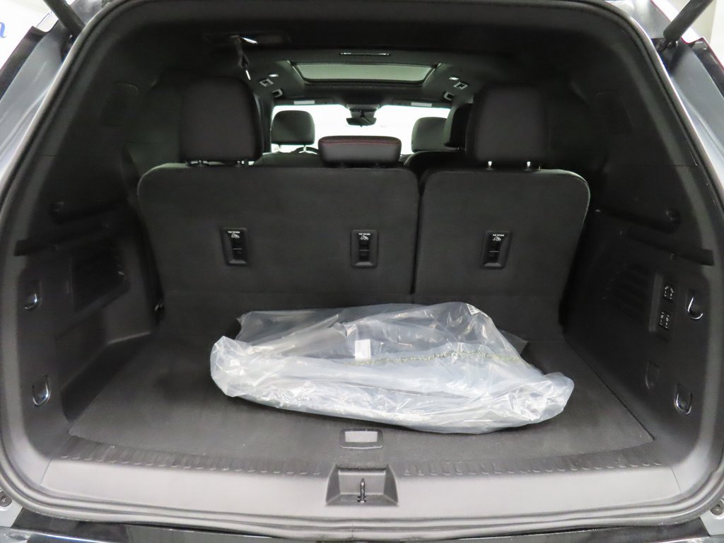 Used 2024 Chevrolet Traverse RS w/ LPO, Floor Liner Package image 42
