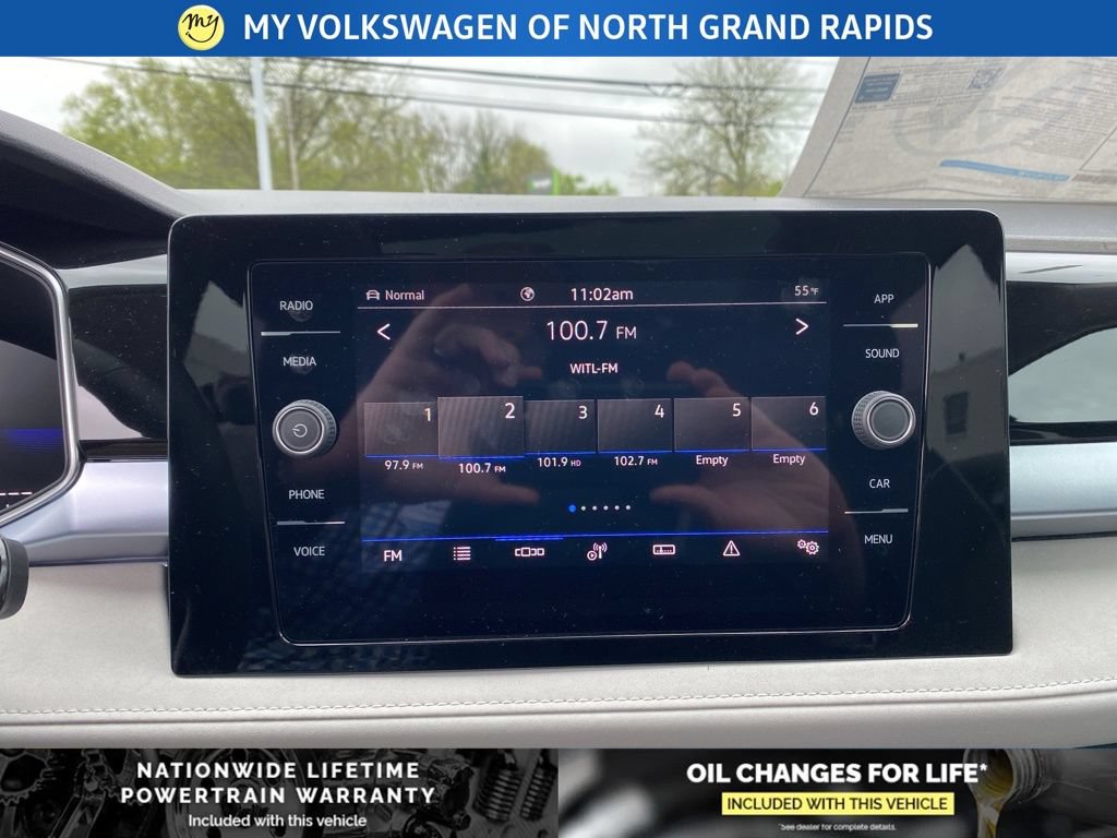 New 2026 Volkswagen Taos SE AWD/4WD image 13