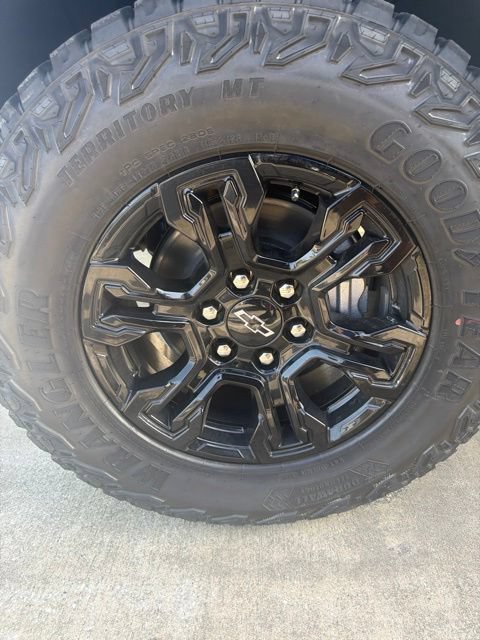 New 2026 Chevrolet Silverado 1500 ZR2 AWD/4WD image 11