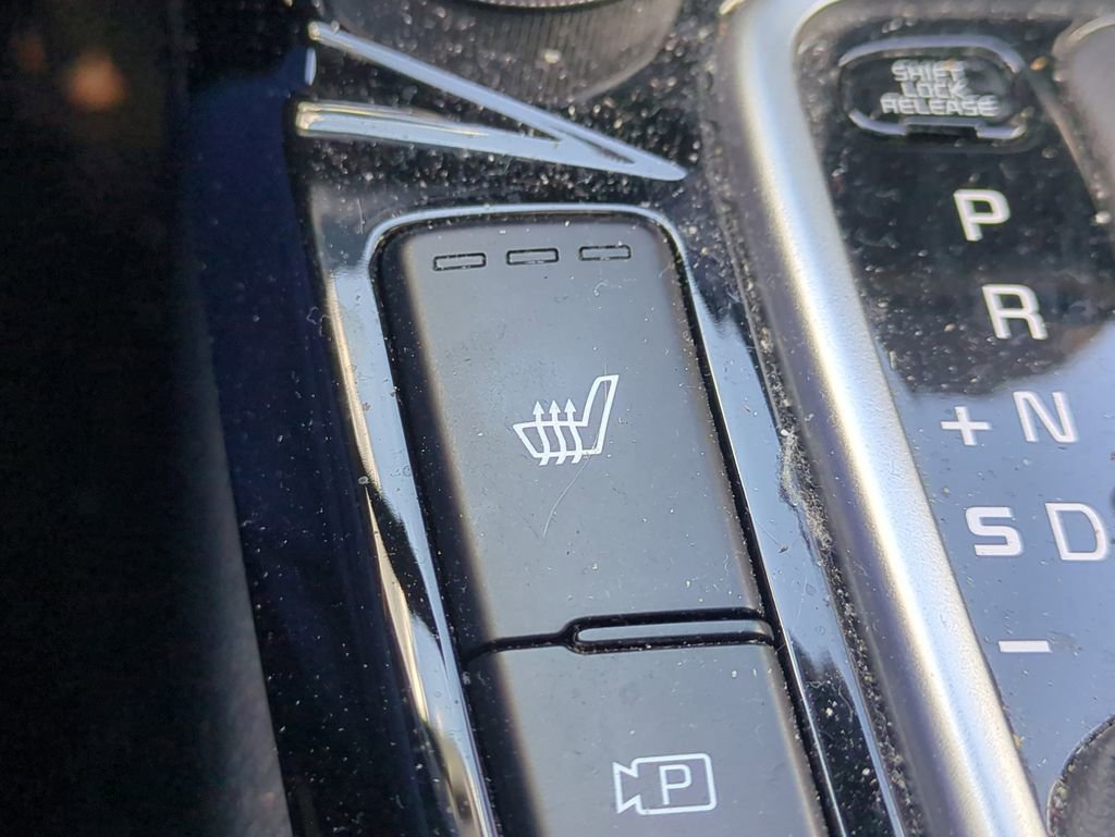 Used 2024 Kia Seltos EX image 24