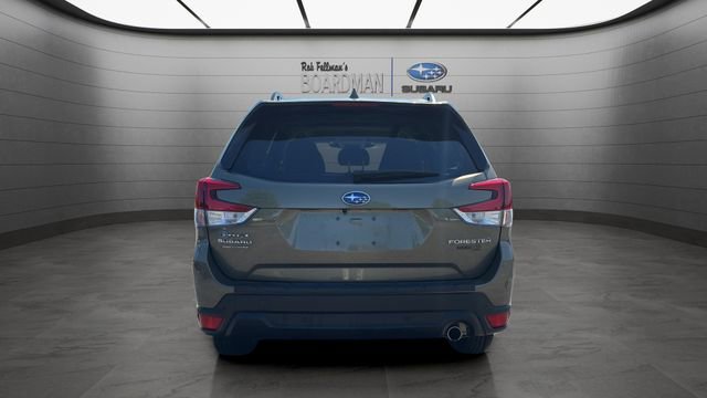 Used 2023 Subaru Forester Limited AWD/4WD image 6