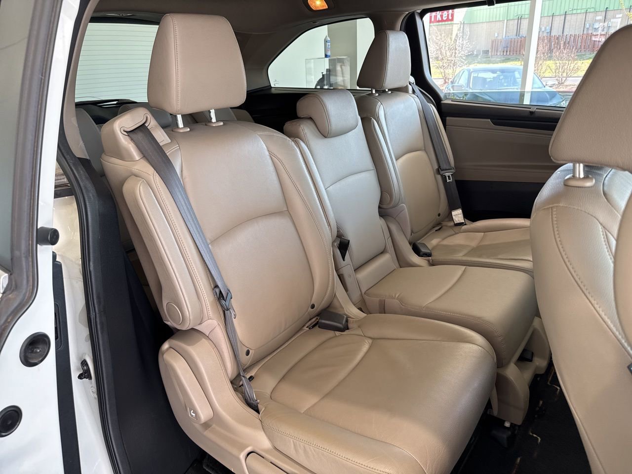 Used 2018 Honda Odyssey EX-L image 42
