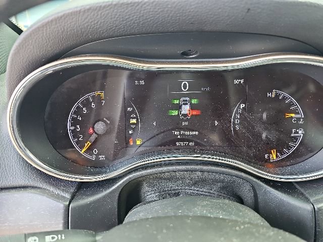 Used 2015 Jeep Grand Cherokee Altitude AWD/4WD image 22