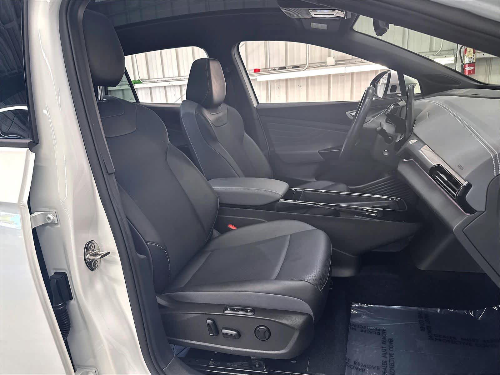 Used 2023 Volkswagen ID.4 Pro S RWD image 31