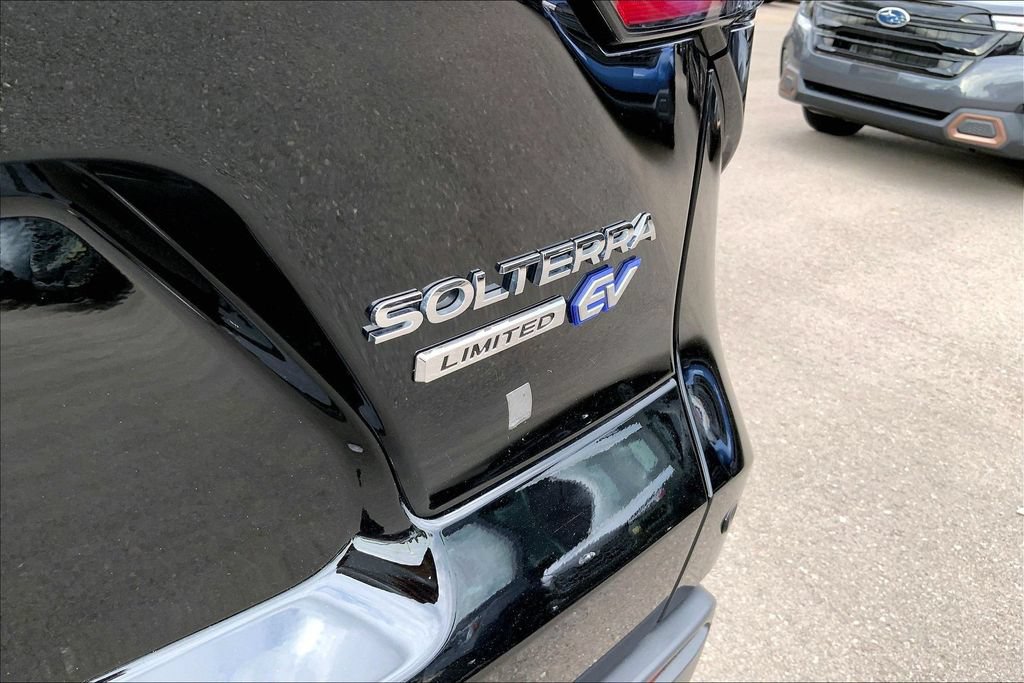 Used 2025 Subaru Solterra AWD/4WD image 23