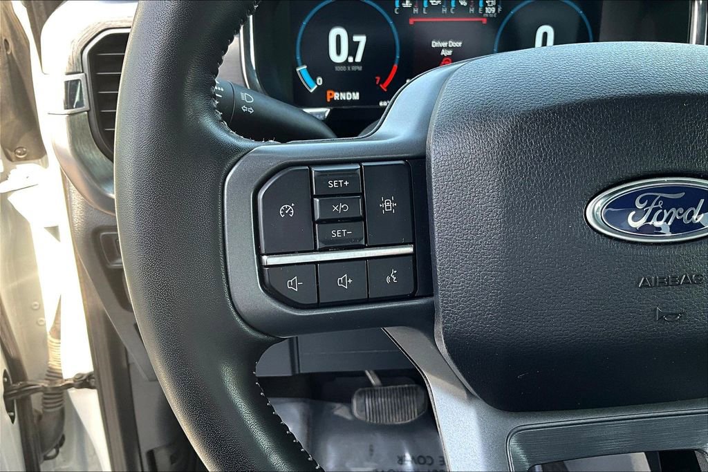 Used 2022 Ford F150 Lariat image 13