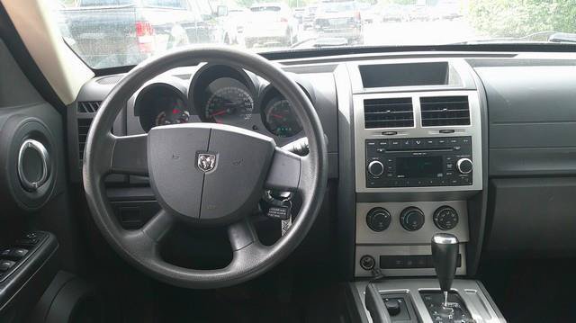 Used 2007 Dodge Nitro SXT AWD/4WD image 10