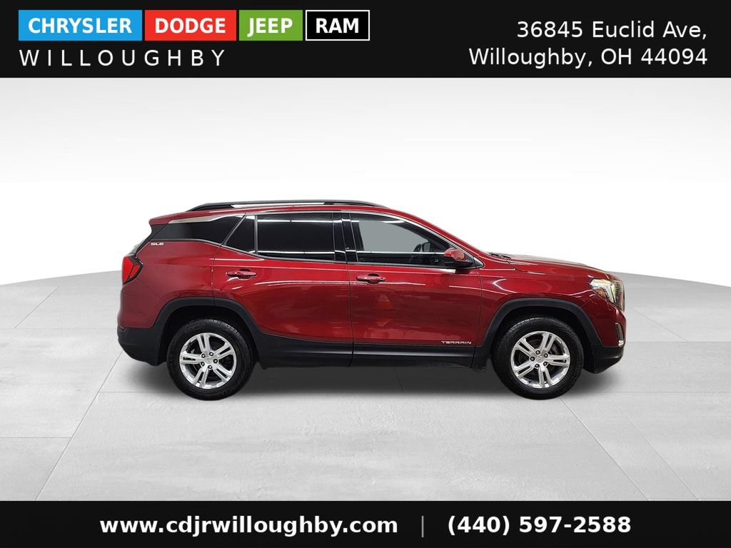 Used 2018 GMC Terrain SLE w/ Driver Convenience Package AWD/4WD image 4