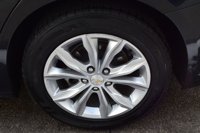 Used 2023 Chevrolet Malibu LT image 42