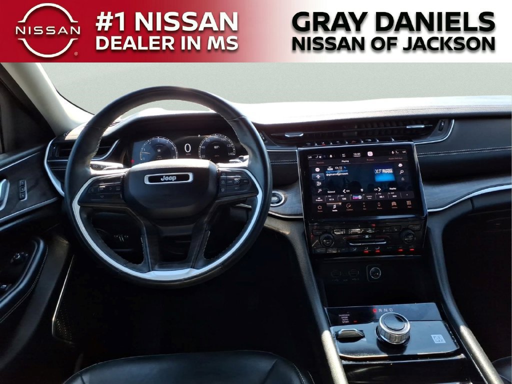 Used 2021 Jeep Grand Cherokee L Limited AWD/4WD image 10