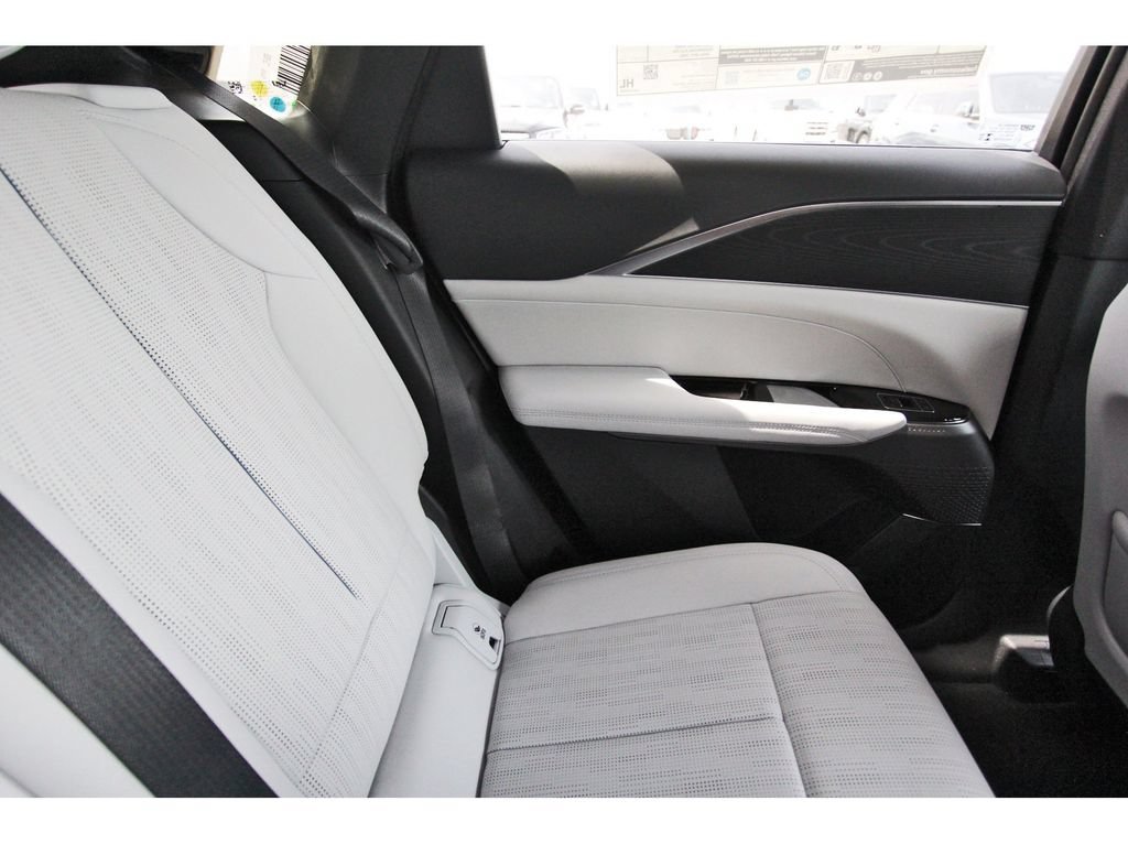 New 2026 Cadillac Lyriq Sport AWD/4WD image 11