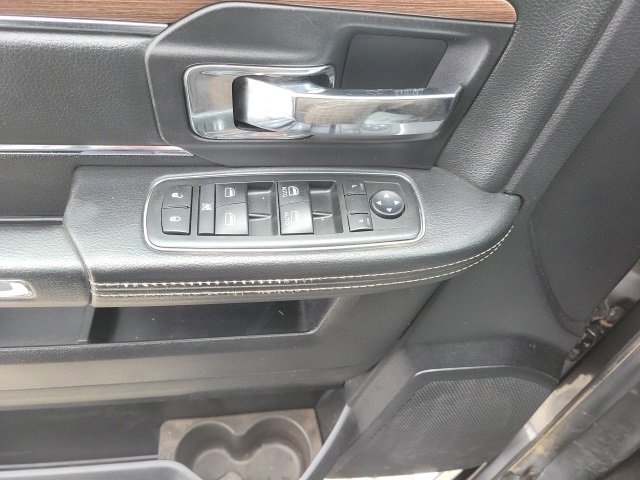 Used 2014 RAM 2500 Laramie w/ Convenience Group image 7