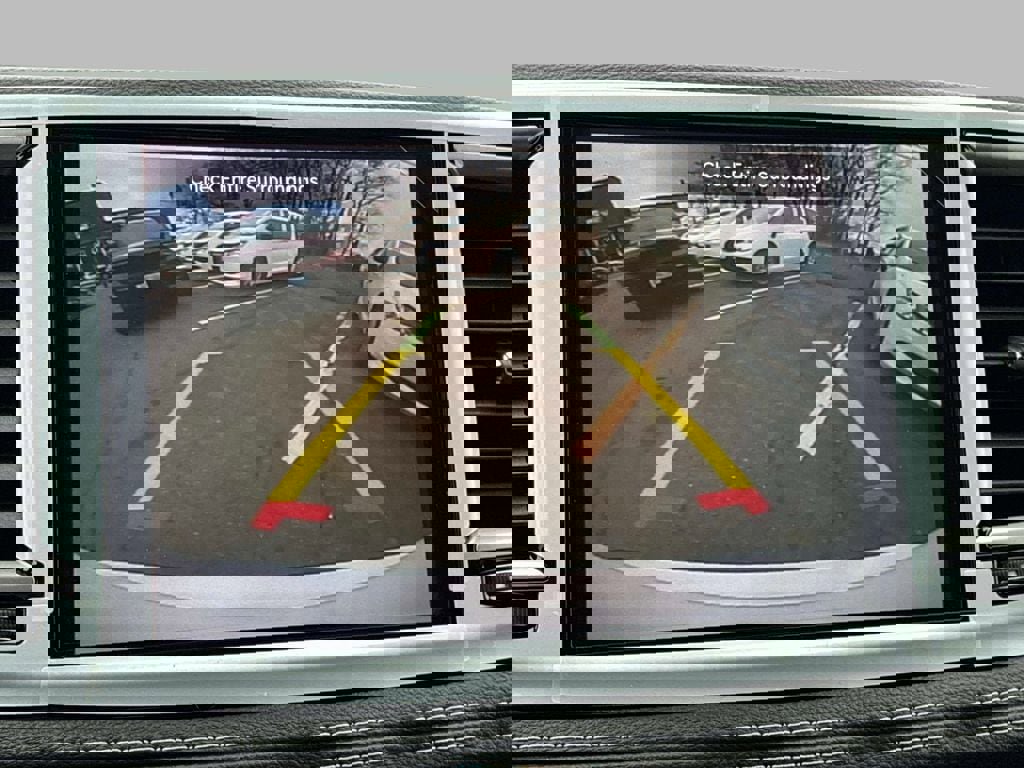 New 2026 Chrysler Pacifica Select AWD/4WD image 18