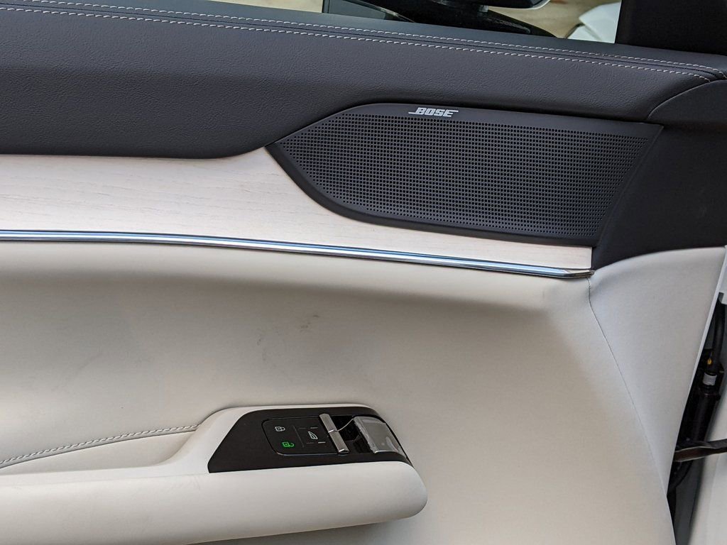 New 2025 Volvo EX90 Plus w/ Protection Package Premier image 10